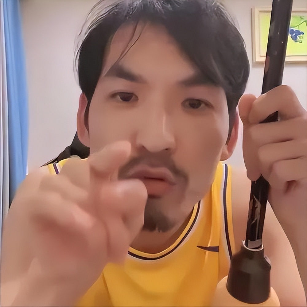 看抖音网红黑料最多的是谁,_打假网红法律风险_舆情敲诈罪案例