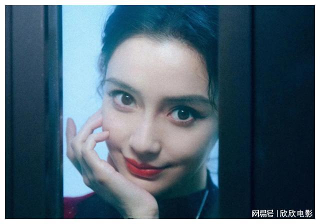 陈冠希杨颖早年合照 艳照门事件影响 杨颖陈冠希关系_娱乐圈门事件照片